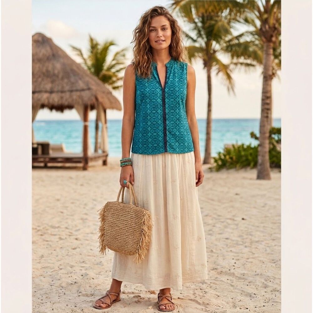 Banana Republic Crochet Trim Tank Top Women’s Small S Sleeveless Blouse Layering